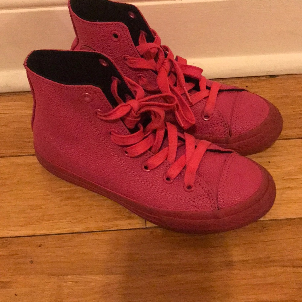 Girls Pink Converse